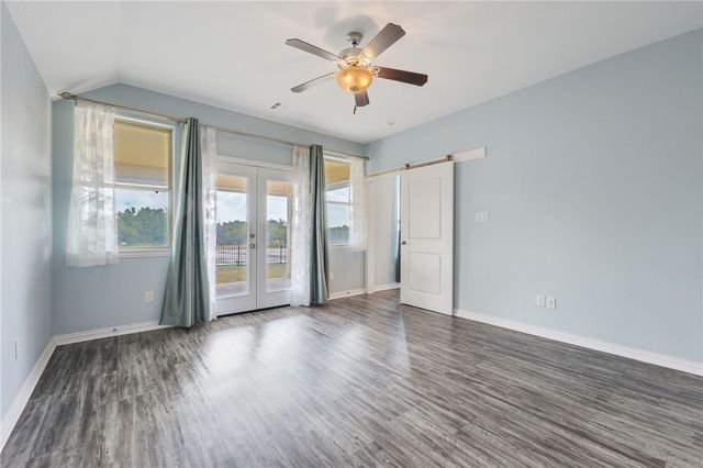 6336 Spartan Drive, College Station, TX 77845