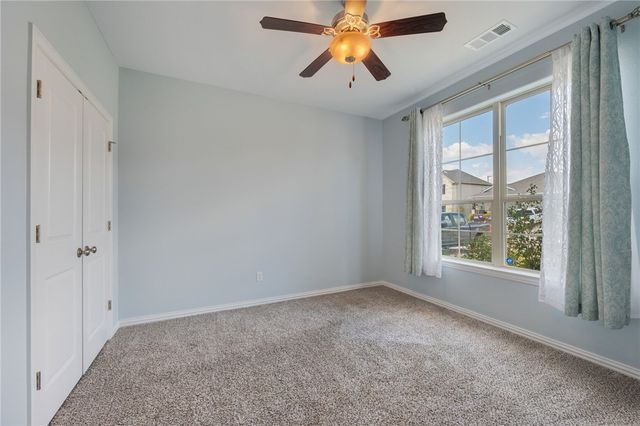 6336 Spartan Drive, College Station, TX 77845