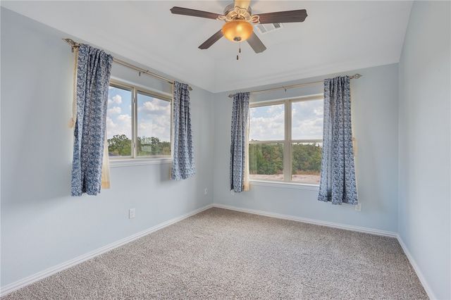 6336 Spartan Drive, College Station, TX 77845