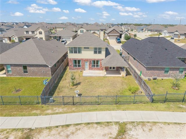 6336 Spartan Drive, College Station, TX 77845