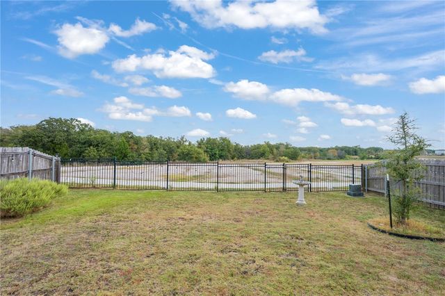 6336 Spartan Drive, College Station, TX 77845