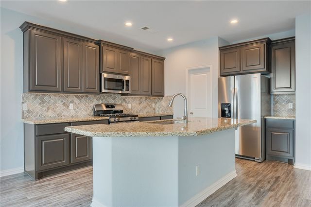 6336 Spartan Drive, College Station, TX 77845