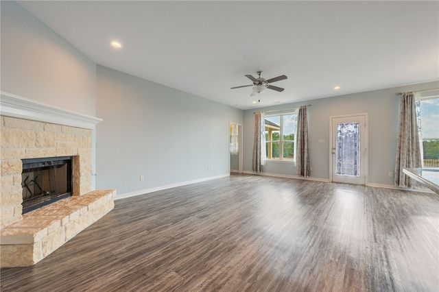 6336 Spartan Drive, College Station, TX 77845