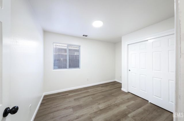 5109 Silver Clover Avenue, Bakersfield, CA 93313