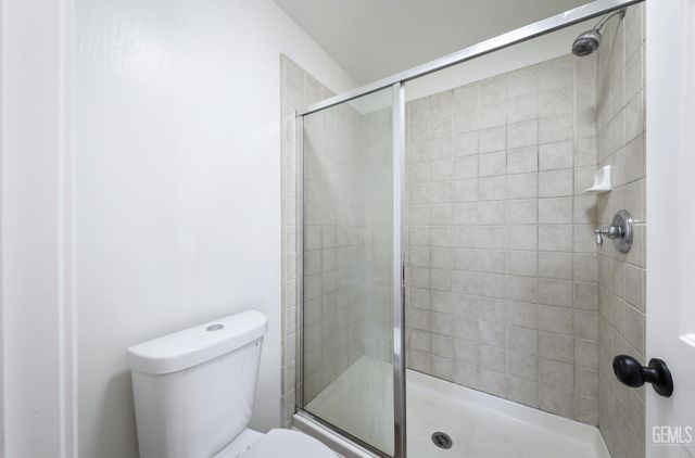 5109 Silver Clover Avenue, Bakersfield, CA 93313