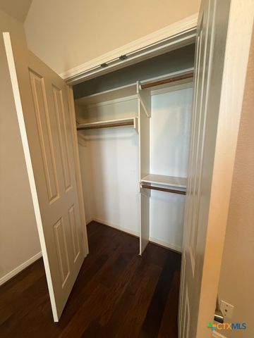 270 Delanoy Drive, Canyon Lake, TX 78133
