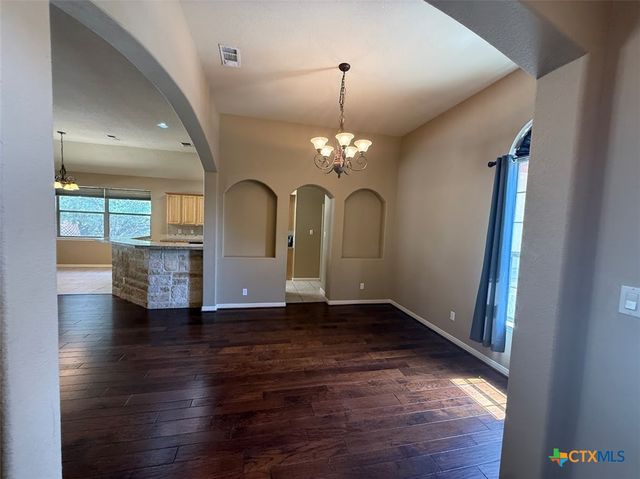 270 Delanoy Drive, Canyon Lake, TX 78133
