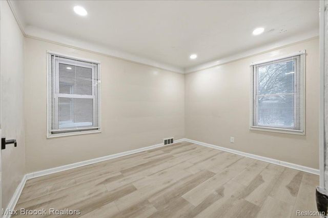 9722 Wayburn Street, Detroit, MI 48224