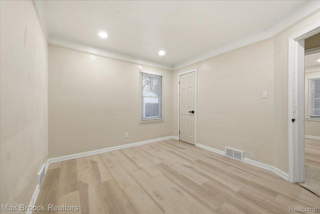 9722 Wayburn Street, Detroit, MI 48224