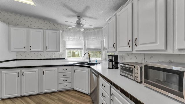 5248 ISLAND VIEW CIRCLE S, Polk City, FL 33868