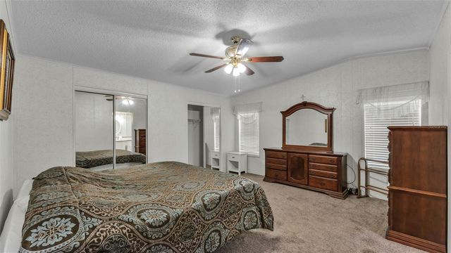 5248 ISLAND VIEW CIRCLE S, Polk City, FL 33868