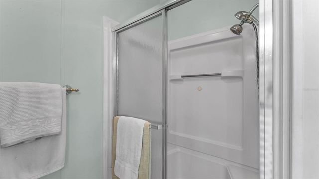 5248 ISLAND VIEW CIRCLE S, Polk City, FL 33868