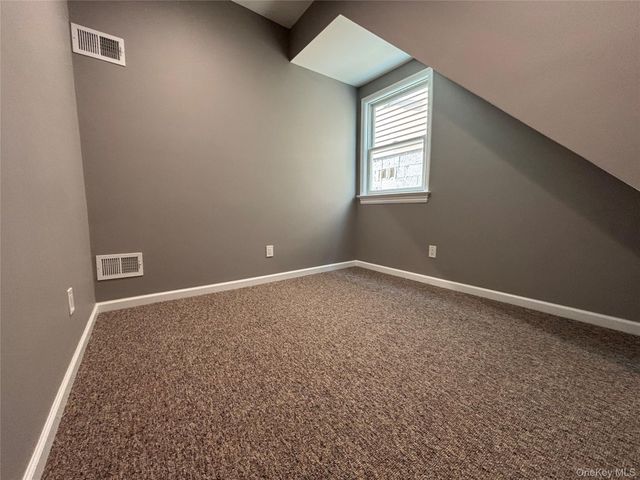 45 Waterstone Road 1, Greenwood Lake, NY 10925