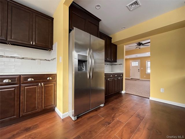 45 Waterstone Road 1, Greenwood Lake, NY 10925