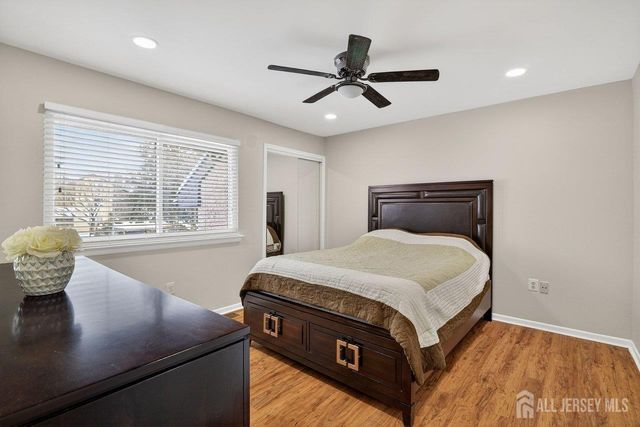 136 Hampshire Drive, Plainsboro, NJ 08536