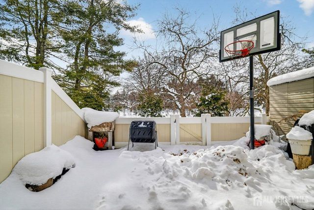 136 Hampshire Drive, Plainsboro, NJ 08536