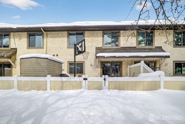 136 Hampshire Drive, Plainsboro, NJ 08536