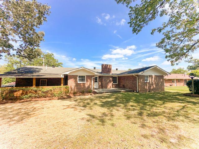 1305 W Crawford Street, Dalton, GA 30720