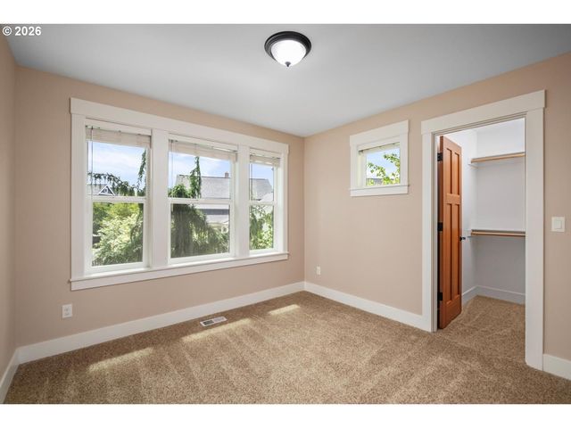 14867 Nw HIGHCROFT Ct, Portland, OR 97229