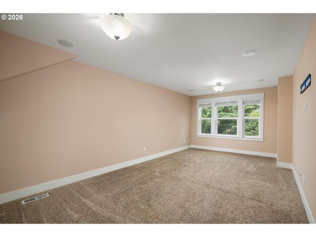 14867 Nw HIGHCROFT Ct, Portland, OR 97229