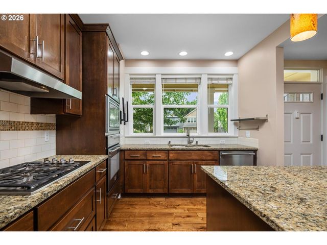 14867 Nw HIGHCROFT Ct, Portland, OR 97229
