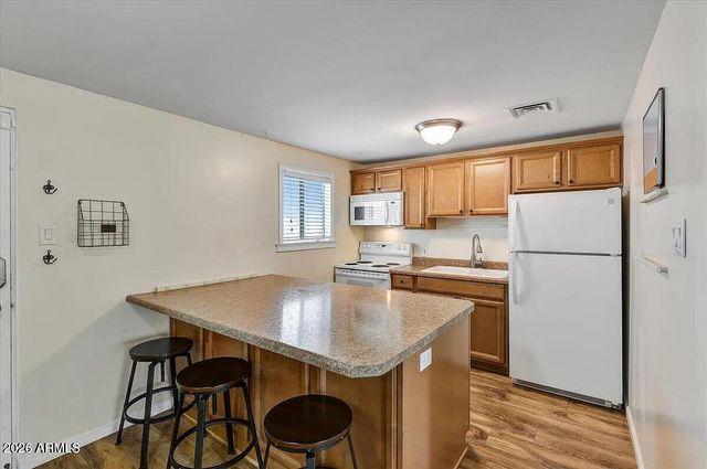 6125 E INDIAN SCHOOL Road 192, Scottsdale, AZ 85251