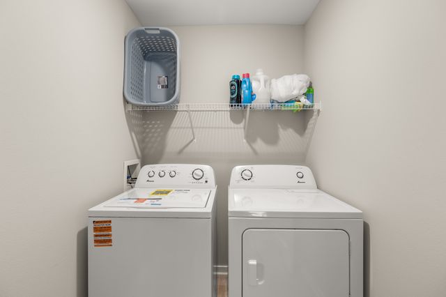 1012 Maple Street, Waukee, IA 50263