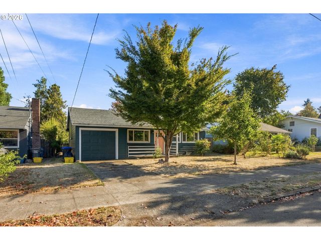9565 N IVANHOE St, Portland, OR 97203