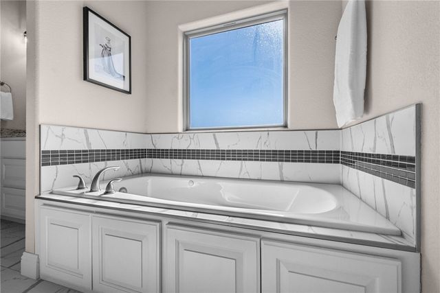 1761 Sunrise Circle, Centerton, AR 72719