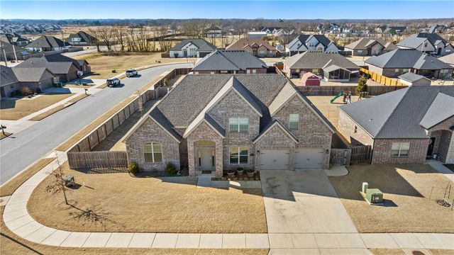 1761 Sunrise Circle, Centerton, AR 72719