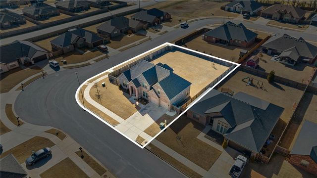 1761 Sunrise Circle, Centerton, AR 72719