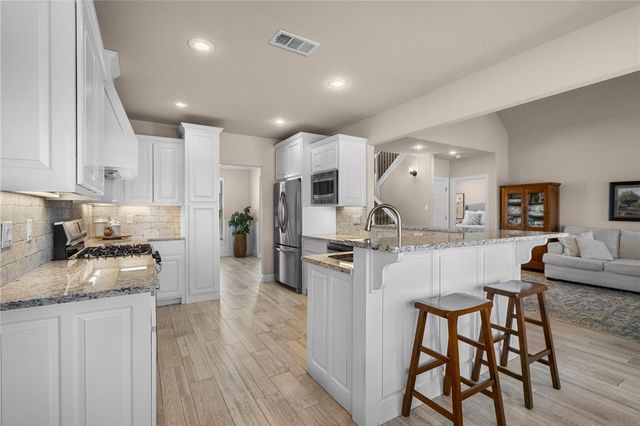 1761 Sunrise Circle, Centerton, AR 72719