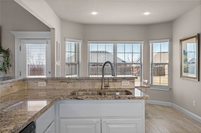 1761 Sunrise Circle, Centerton, AR 72719