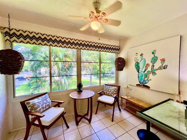 5640 SW 3rd Place 217, Margate, FL 33068