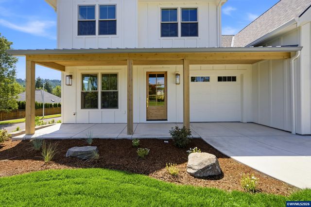 3814 Illahe Hill Dr S, Salem, OR 97302