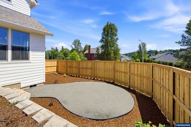 3814 Illahe Hill Dr S, Salem, OR 97302