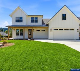 3814 Illahe Hill Dr S, Salem, OR 97302