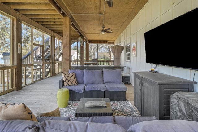 171 Kings Way, Coldspring, TX 77331