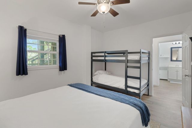 171 Kings Way, Coldspring, TX 77331