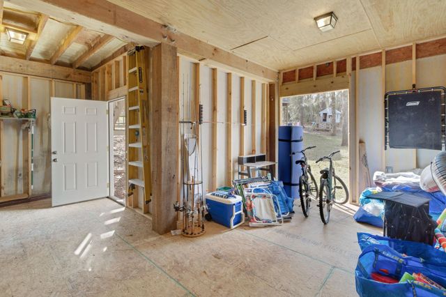 171 Kings Way, Coldspring, TX 77331