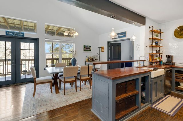 171 Kings Way, Coldspring, TX 77331