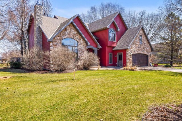 1764 Casselberry Road, Saint Cloud, MN 56303