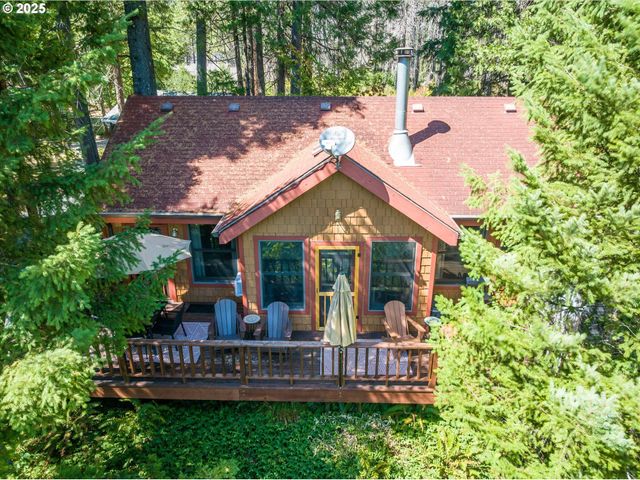 54444 MCKENZIE RIVER Dr, Blue River, OR 97413