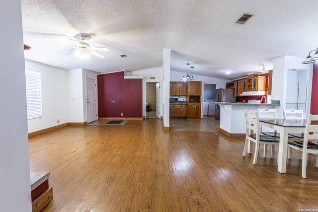 5526 Fm 20, Seguin, TX 78155