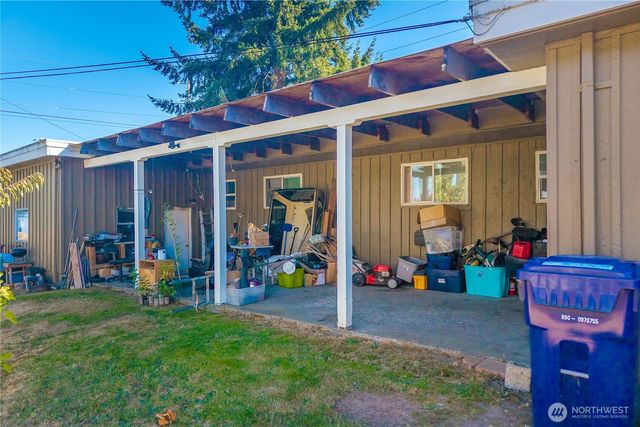 1561 S 35th Street, Tacoma, WA 98418