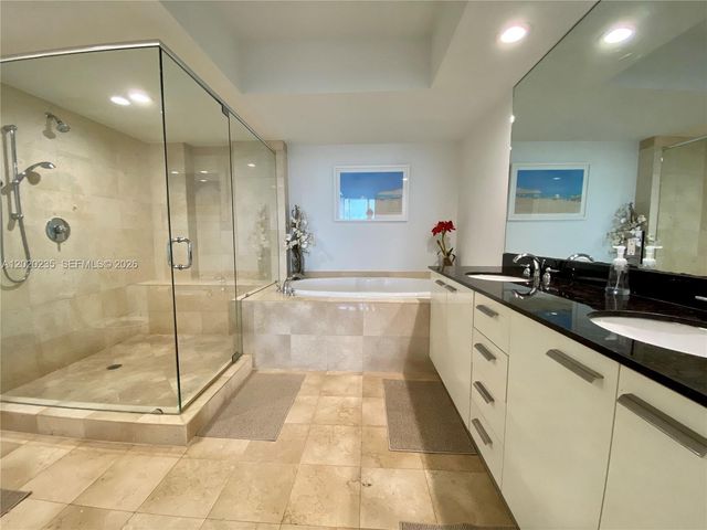 1830 S Ocean Dr 4810, Hallandale Beach, FL 33009