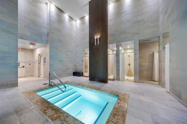 1830 S Ocean Dr 4810, Hallandale Beach, FL 33009