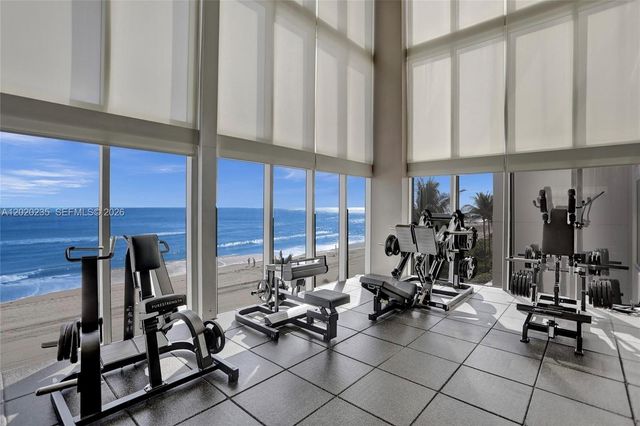 1830 S Ocean Dr 4810, Hallandale Beach, FL 33009