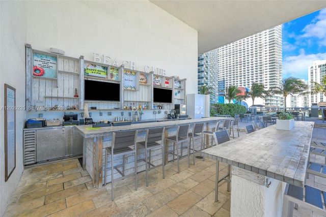 1830 S Ocean Dr 4810, Hallandale Beach, FL 33009