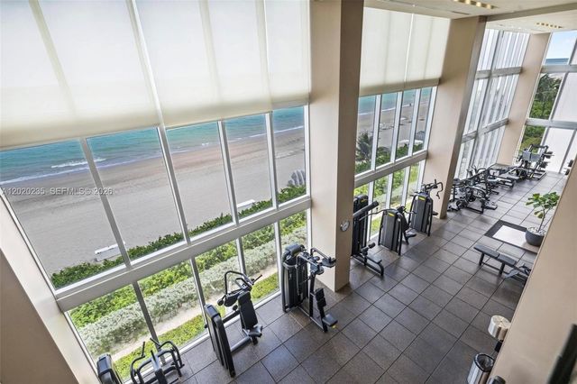 1830 S Ocean Dr 4810, Hallandale Beach, FL 33009